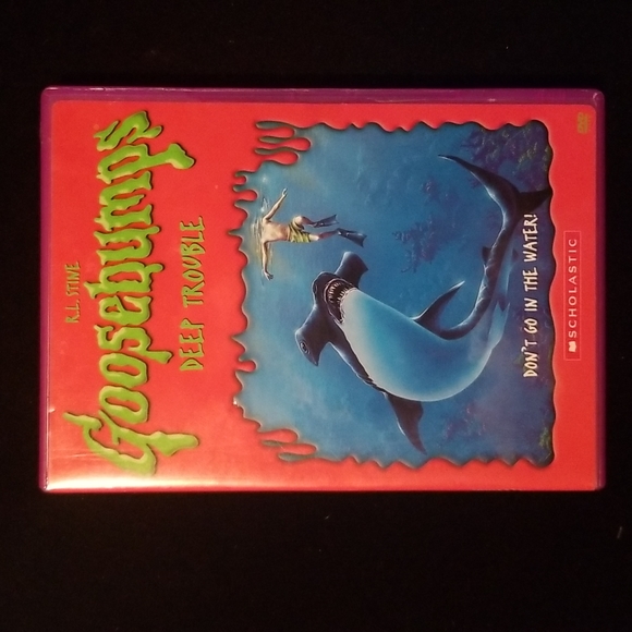 7 used DVD's and one used VHS Spider Man, Rats, Hang Over 1 and 2 and more... - Picture 9 of 11